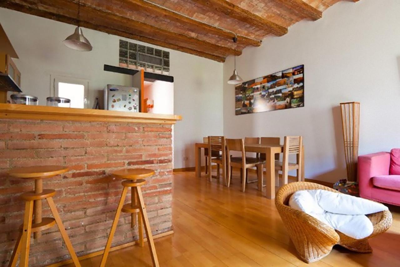 La Casa De Laura Nisia B&B Barcelona Kültér fotó