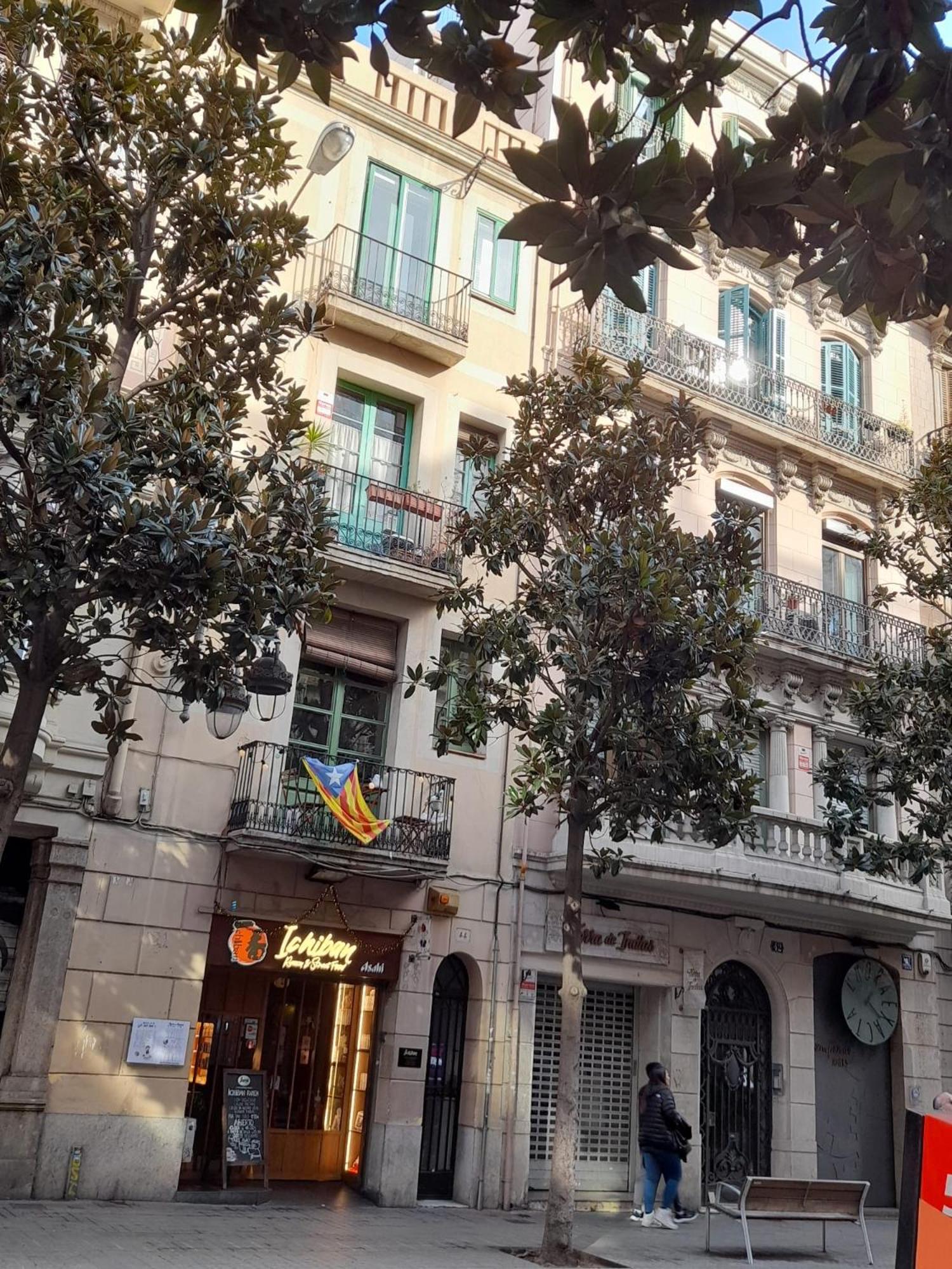 La Casa De Laura Nisia B&B Barcelona Kültér fotó