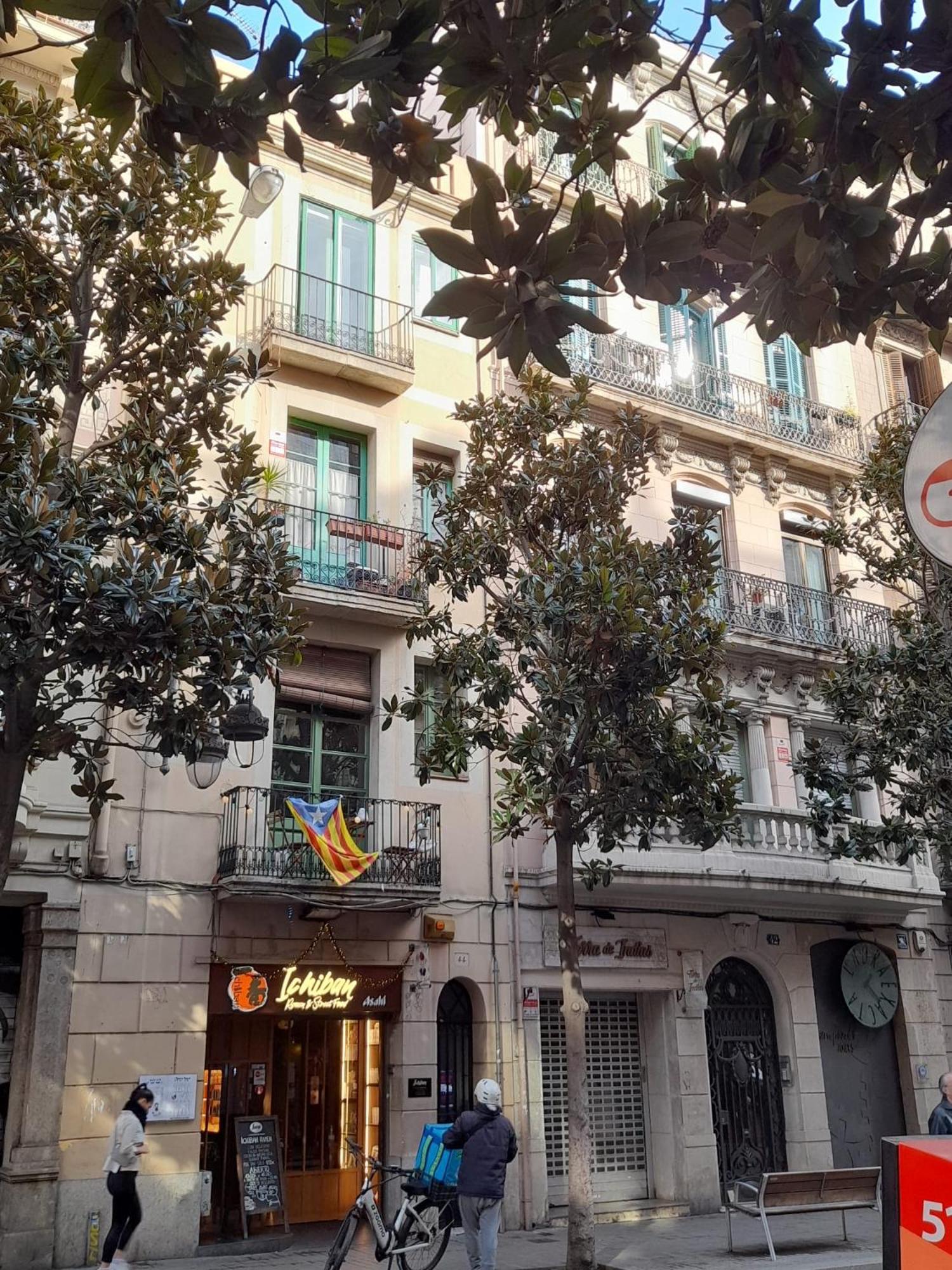 La Casa De Laura Nisia B&B Barcelona Kültér fotó