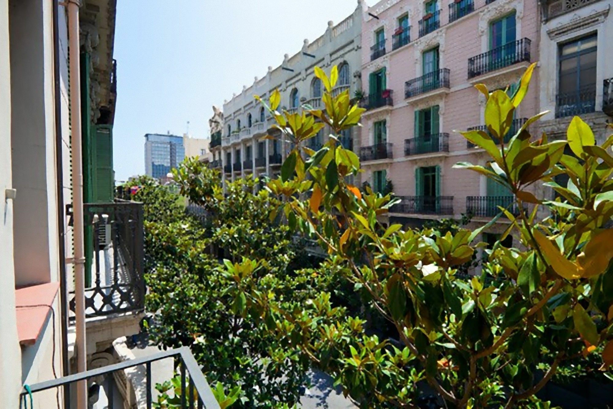 La Casa De Laura Nisia B&B Barcelona Kültér fotó